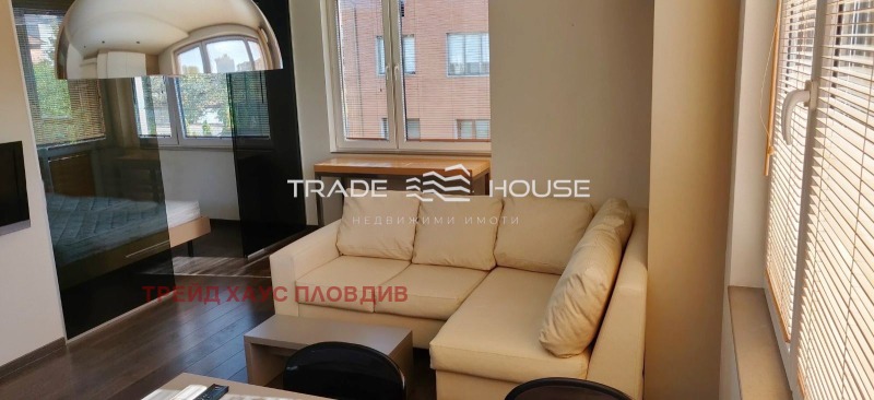 Te huur  Studio Plovdiv , Tsentralna gara , 55 m² | 38889482
