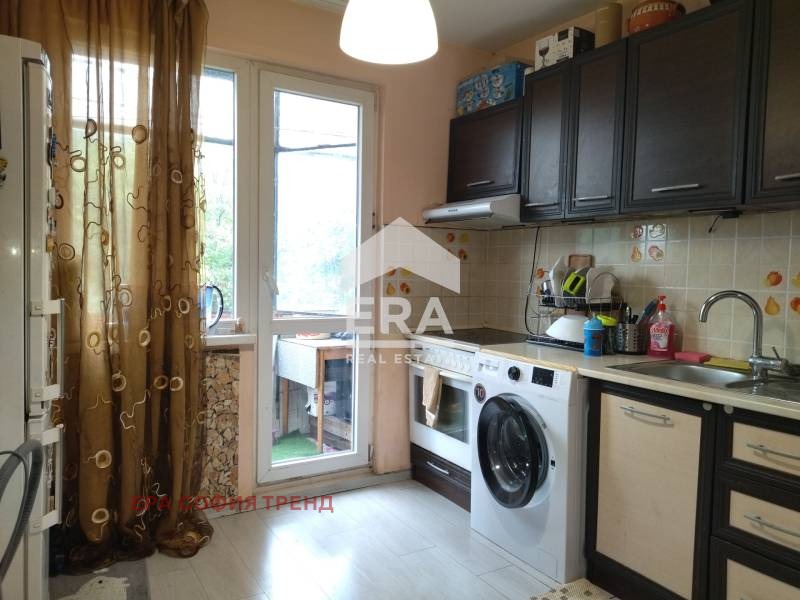 For Rent  2 bedroom Sofia , Strelbishte , 86 sq.m | 42516770