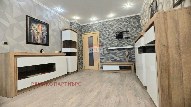 Дава под наем  3-стаен град Варна , ВИНС-Червен площад , 122 кв.м | 41085540 - изображение [8]