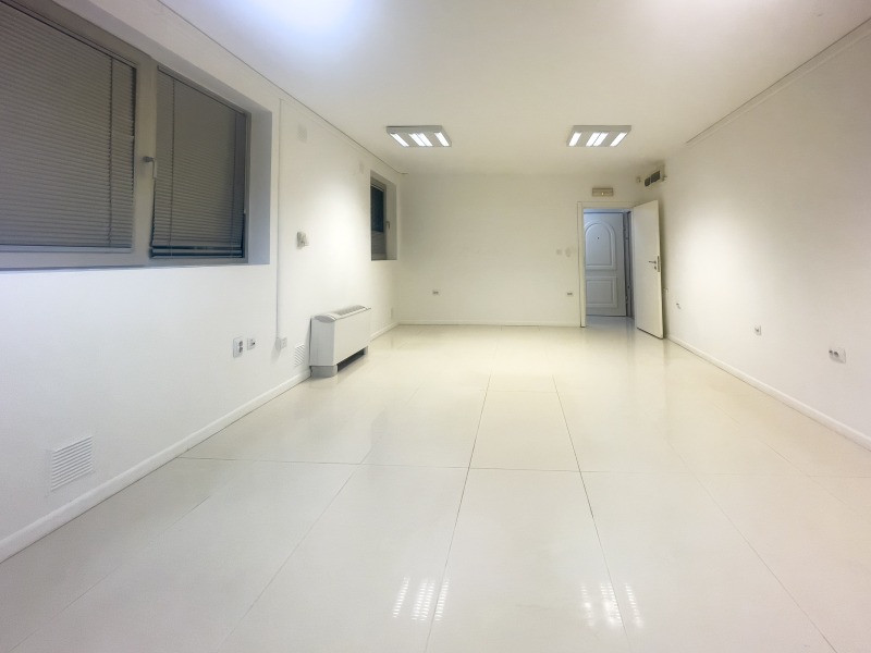 Para alugar  Escritório Sofia , Lozenec , 170 m² | 59894368 - imagem [8]