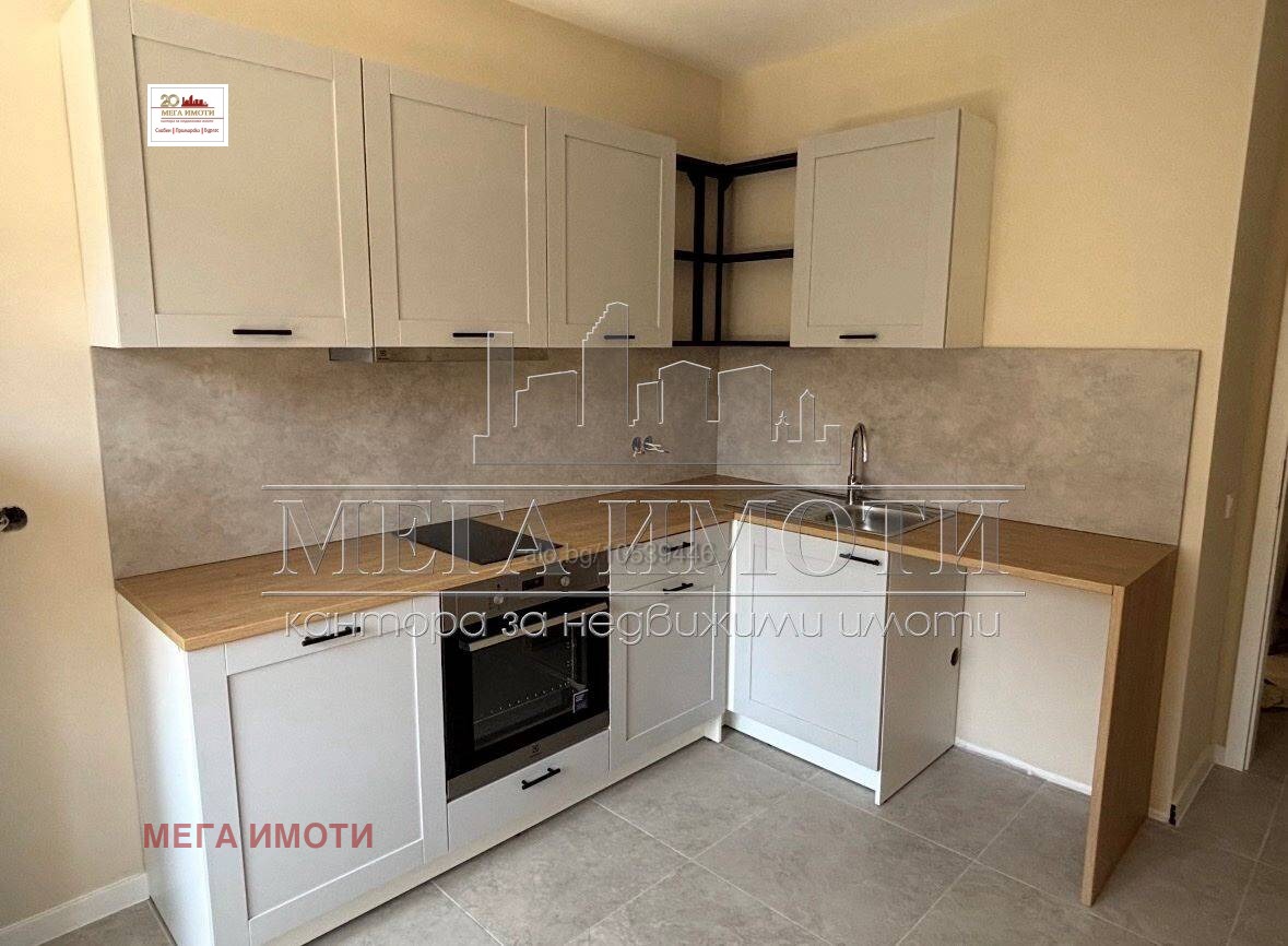 Дава под наем ЕТАЖ ОТ КЪЩА, гр. Бургас, Център, снимка 2 - Етаж от къща - 51831217