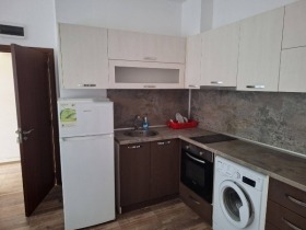 Loft k.k. Slansjev brjag, region Burgas 5