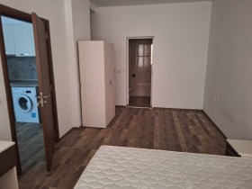 Loft k.k. Slansjev brjag, region Burgas 1