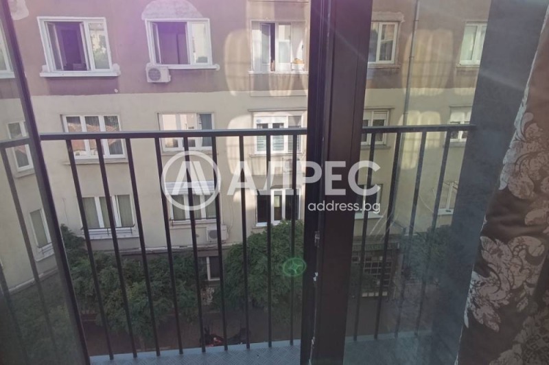 Дава под наем 3-СТАЕН, гр. София, Център, снимка 4 - Апартаменти - 50862468