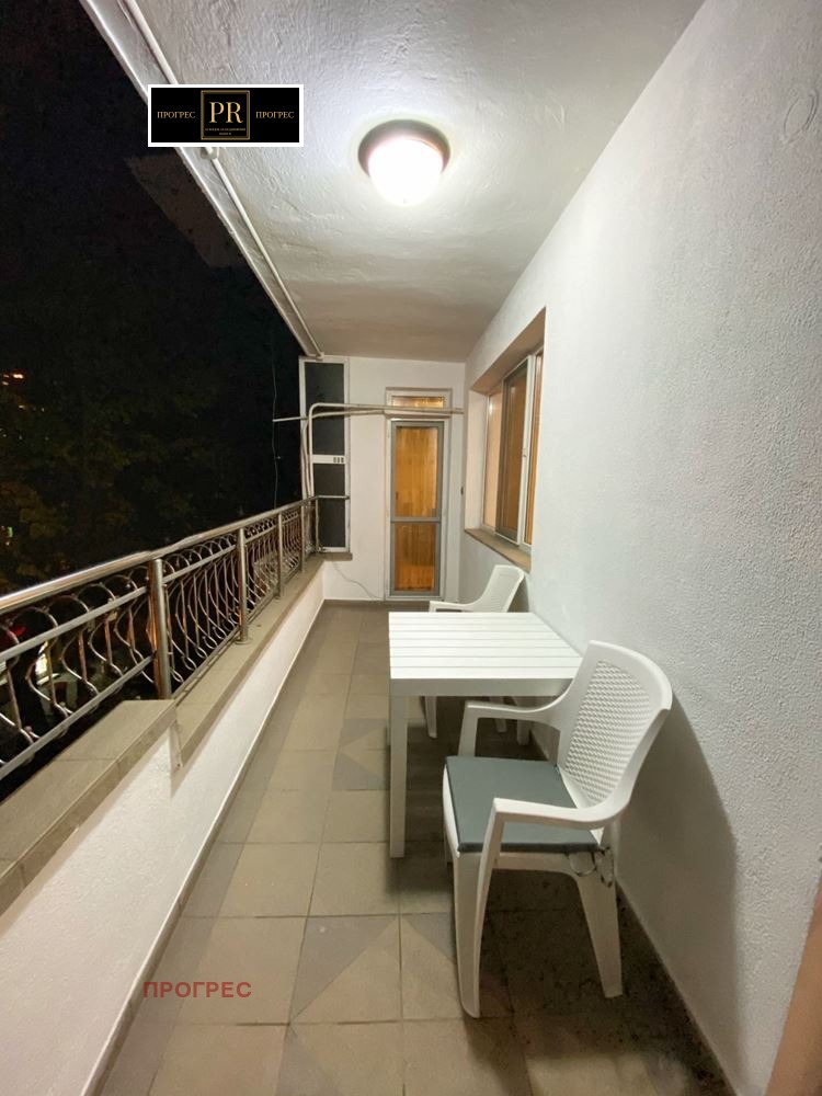 Дава под наем 4-СТАЕН, гр. Пловдив, Христо Смирненски, снимка 15 - Апартаменти - 52480767