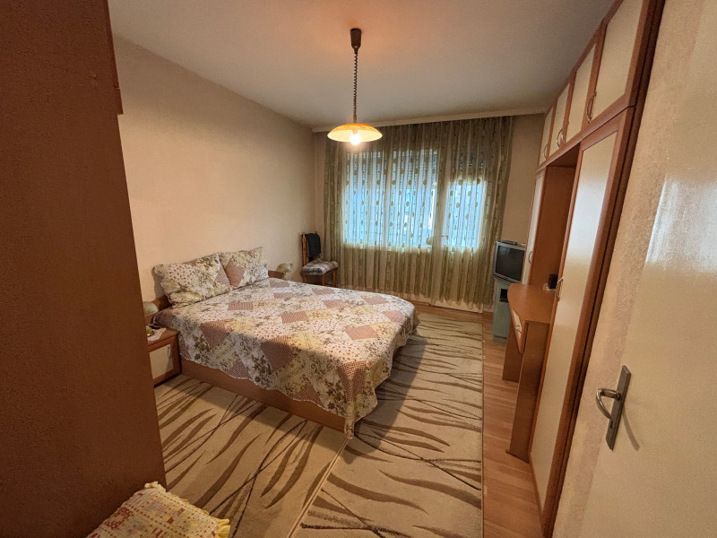 Дава под наем  Многостаен град Пловдив , Младежки Хълм , 160 кв.м | 83240080 - изображение [5]