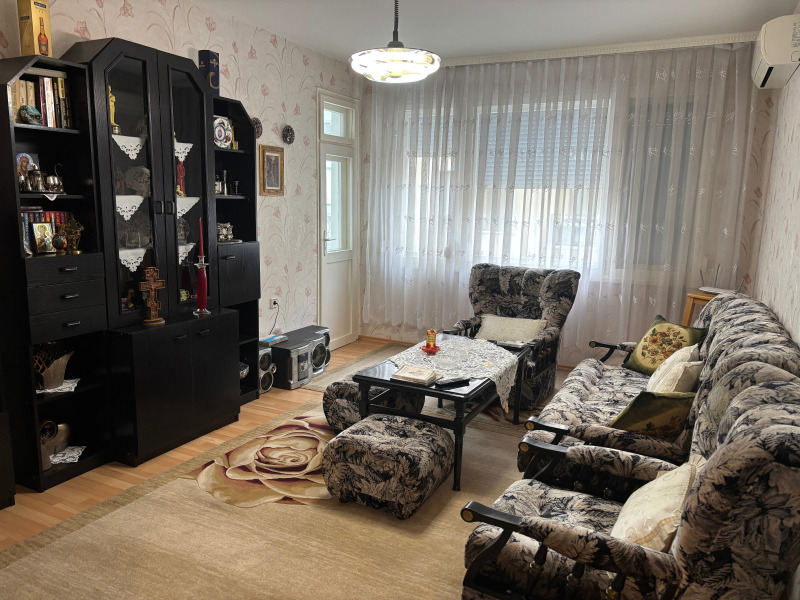 Дава под наем  Многостаен град Пловдив , Младежки Хълм , 160 кв.м | 83240080 - изображение [8]