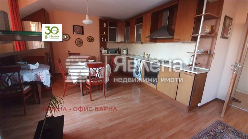 Дава под наем 2-СТАЕН, гр. Варна, Център, снимка 2 - Апартаменти - 54578317