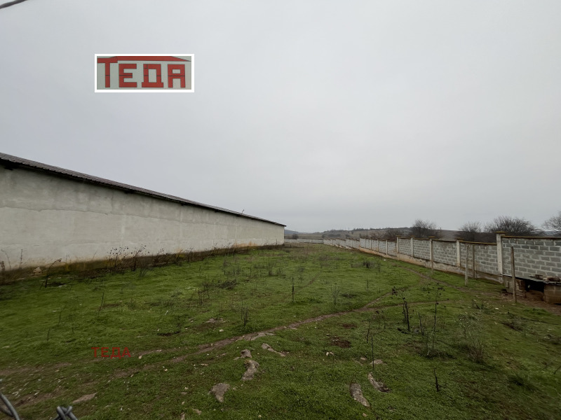 Дава под наем СКЛАД, с. Чирен, област Враца, снимка 4 - Складове - 53068670