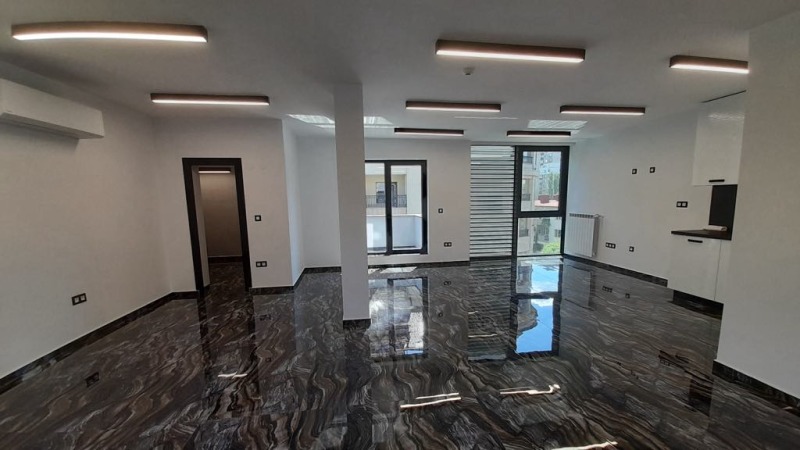 Te huur  Kantoor Sofia , Lozenets , 102 m² | 75019184 - afbeelding [2]