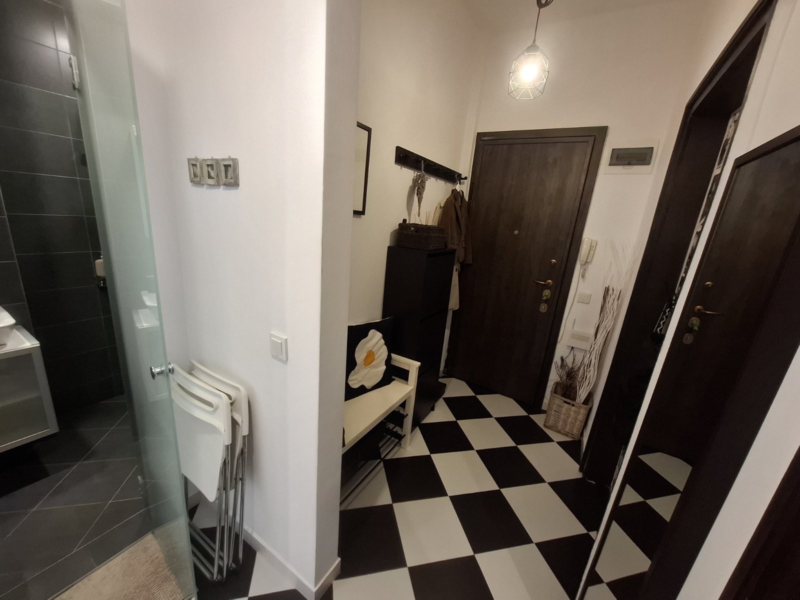 Дава под наем 2-СТАЕН, гр. София, Център, снимка 8 - Апартаменти - 54330224