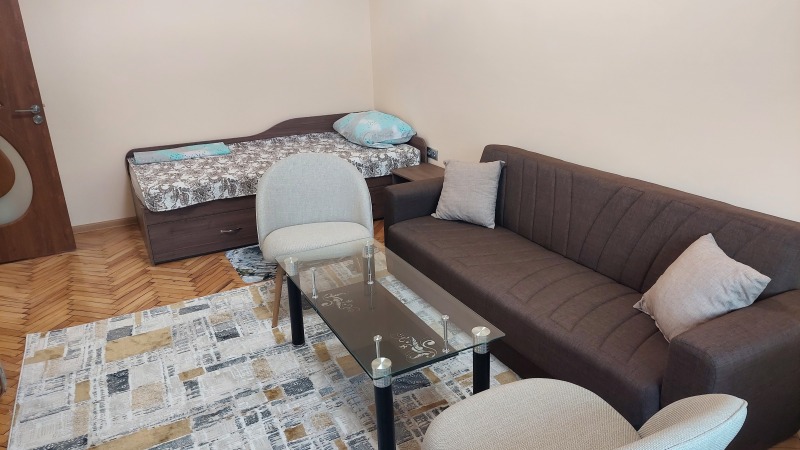 Дава под наем 2-СТАЕН, гр. Плевен, Идеален център, снимка 6 - Апартаменти - 53026531