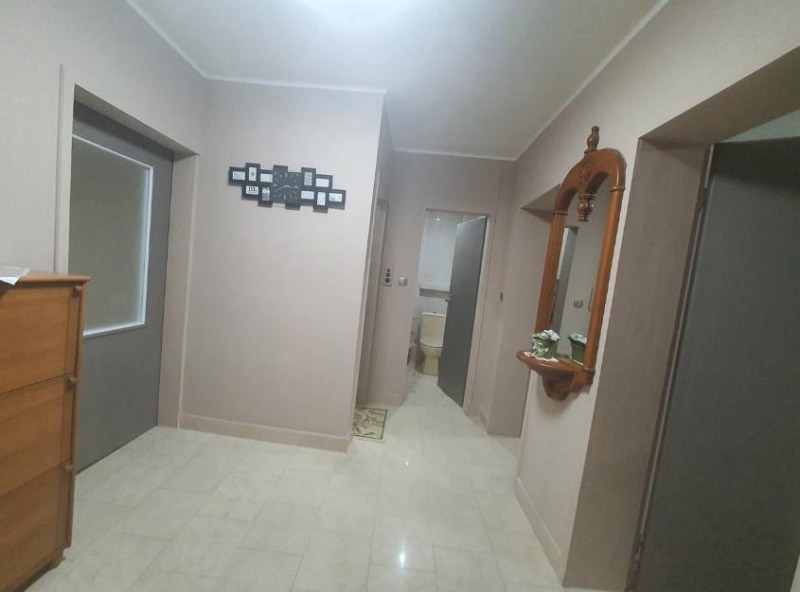 Дава под наем  3-стаен град Пловдив , Мараша , 107 кв.м | 45564616 - изображение [8]