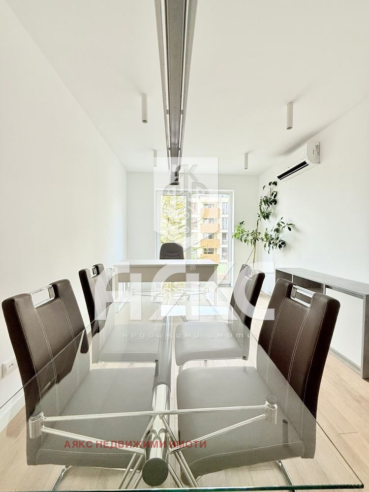 K pronájmu  Kancelář Sofia , Krastova vada , 70 m2 | 84106662