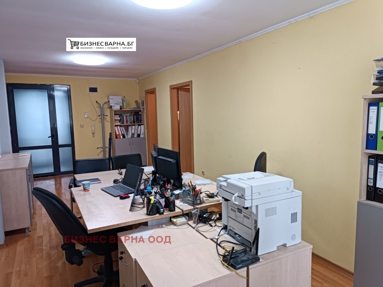 Дава под наем ОФИС, гр. Варна, Левски 1, снимка 6 - Офиси - 56018957