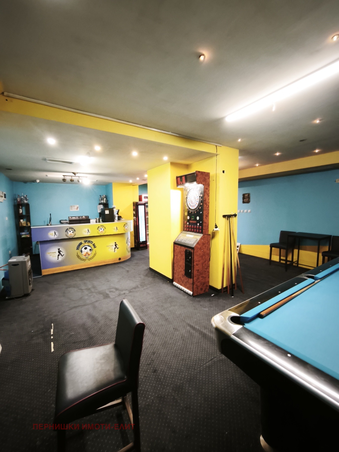 Дава под наем ЗАВЕДЕНИЕ, гр. Перник, Център, снимка 4 - Заведения - 54353085