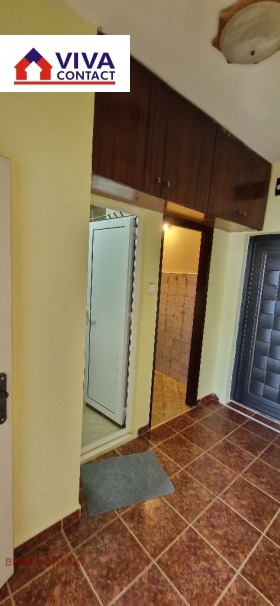 1 dormitorio Vazrazhdane 3, Varna 8