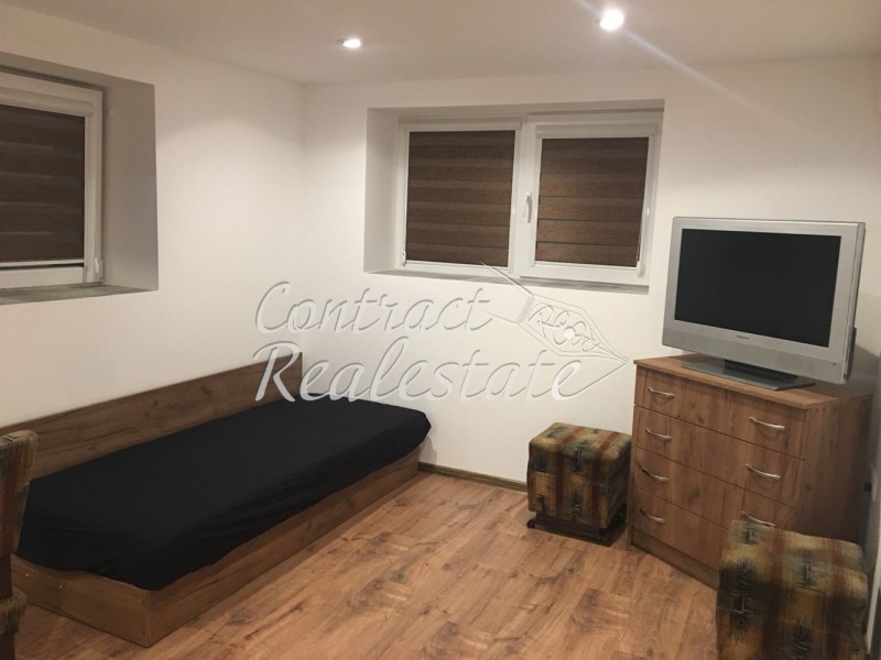 Te huur  Studio Varna , VINS-Tsjerven ploshtad , 30 m² | 69822936 - afbeelding [2]