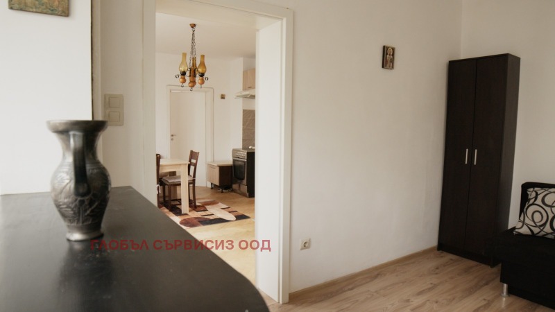 Дава под наем 2-СТАЕН, гр. София, Иван Вазов, снимка 5 - Апартаменти - 53111088