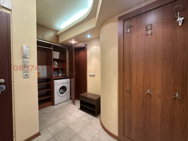 Дава под наем 2-СТАЕН, гр. София, Лозенец, снимка 15 - Апартаменти - 53533851