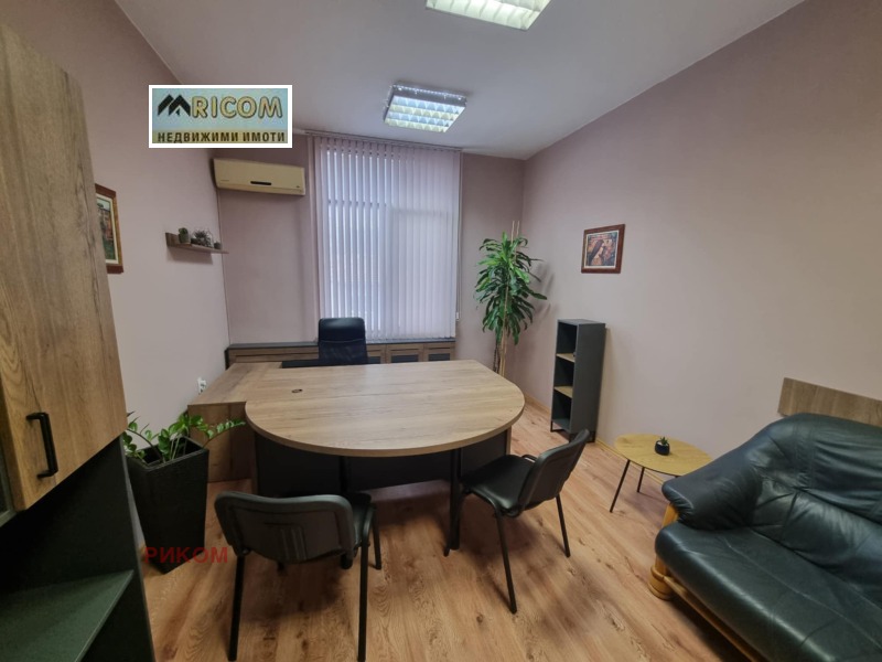 Vuokrattavana  Toimisto Pleven , Idealen tsentar , 20 neliömetriä | 62996030 - kuva [5]