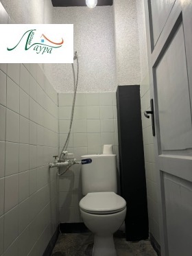 2 makuuhuonetta Tsentar, Šumen 11