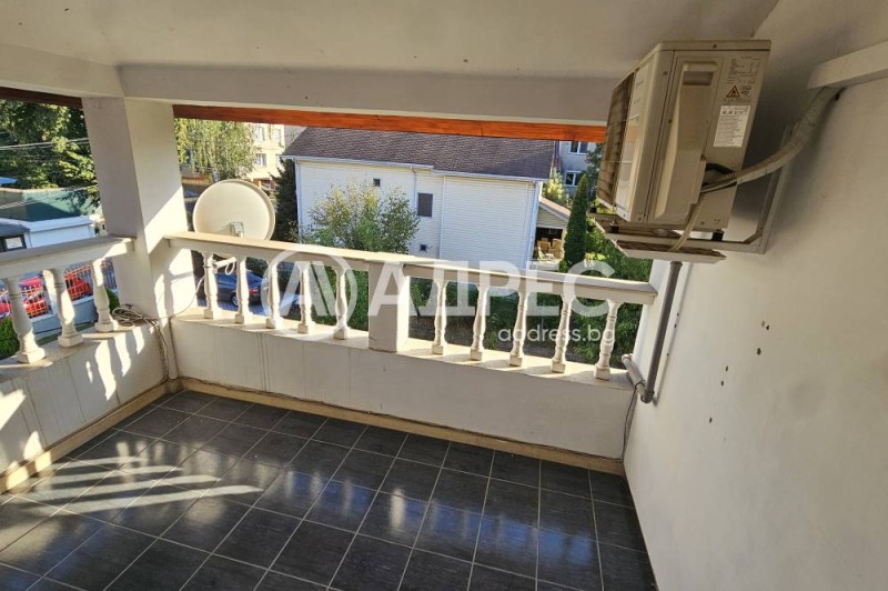 Издаје се  1 спаваћа соба Софија , Манастирски ливади , 65 м2 | 87928134 - слика [13]