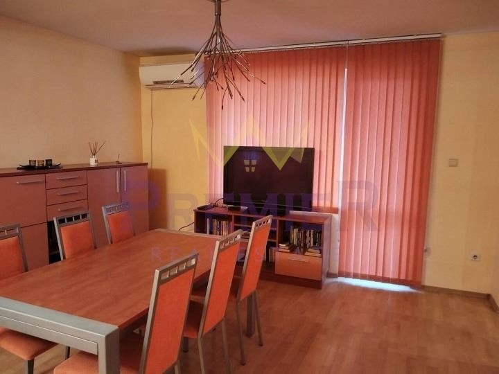 Дава под наем 3-СТАЕН, гр. Варна, ЖП Гара, снимка 4 - Апартаменти - 54931162