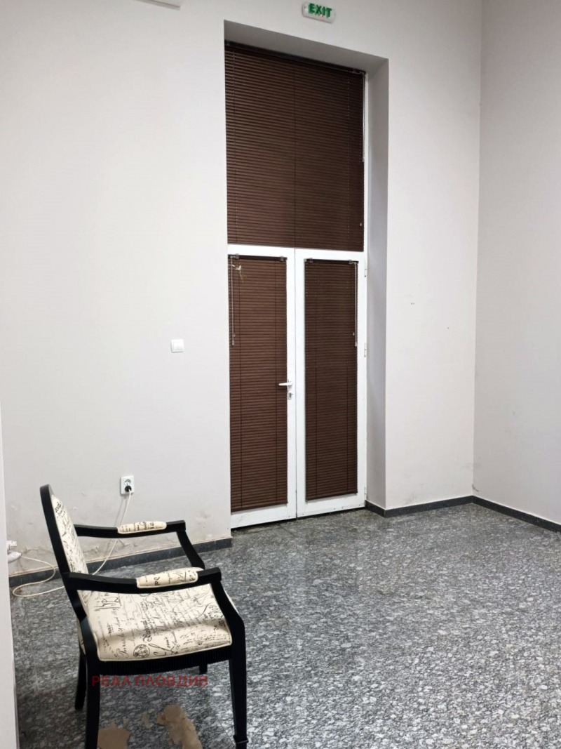 Da affittare  Negozio Plovdiv , Tsentar , 80 mq | 55730488 - Immagine [14]