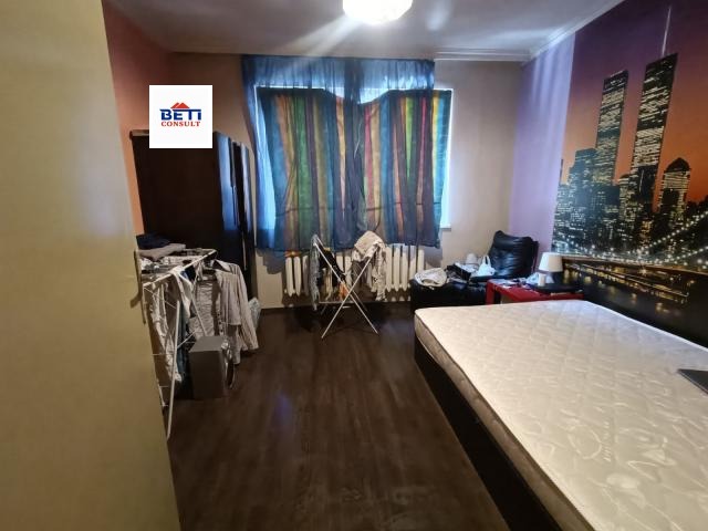 Дава под наем СТАЯ, гр. София, Център, снимка 3 - Стаи под наем - 55613018