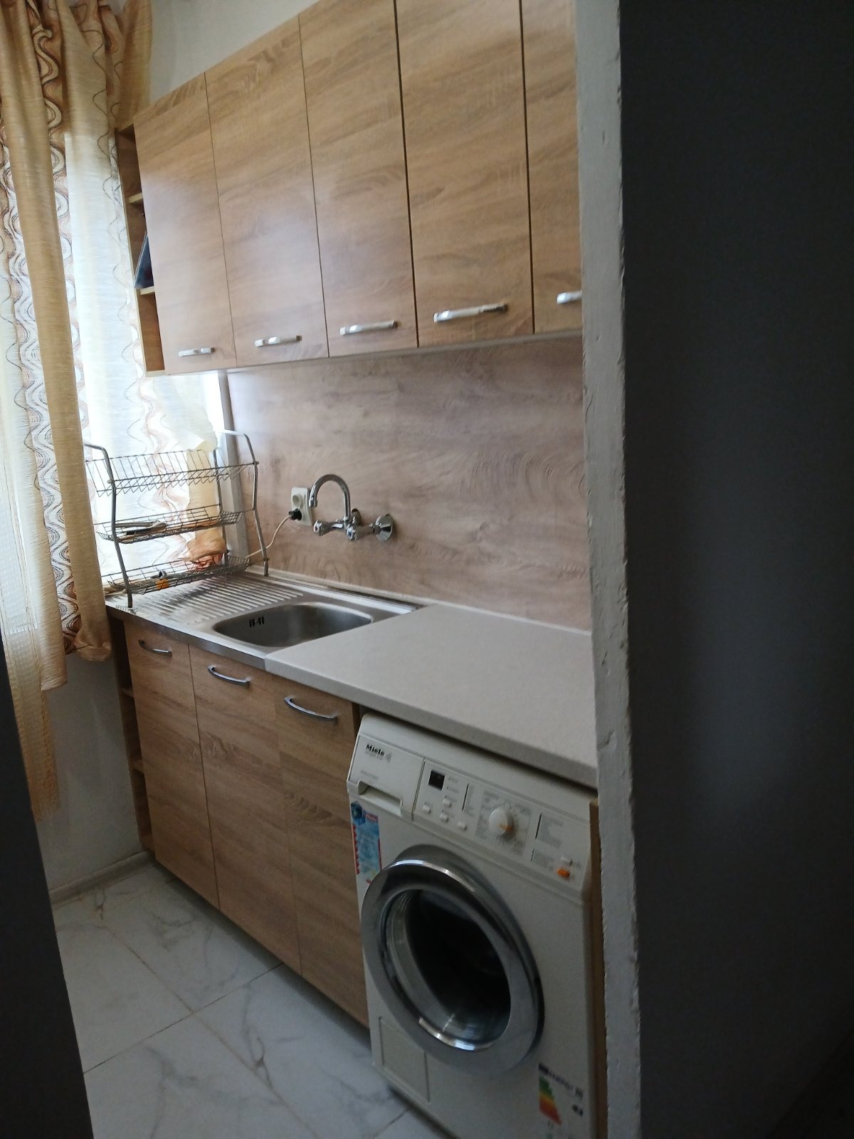 Дава под наем 1-СТАЕН, гр. Пловдив, Тракия, снимка 2 - Апартаменти - 54832225