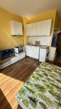 Под наем 1-СТАЕН, град Варна, к.к. Св.Св. Константин и Елена • 300 € • 47712900 — Holmes.bg
