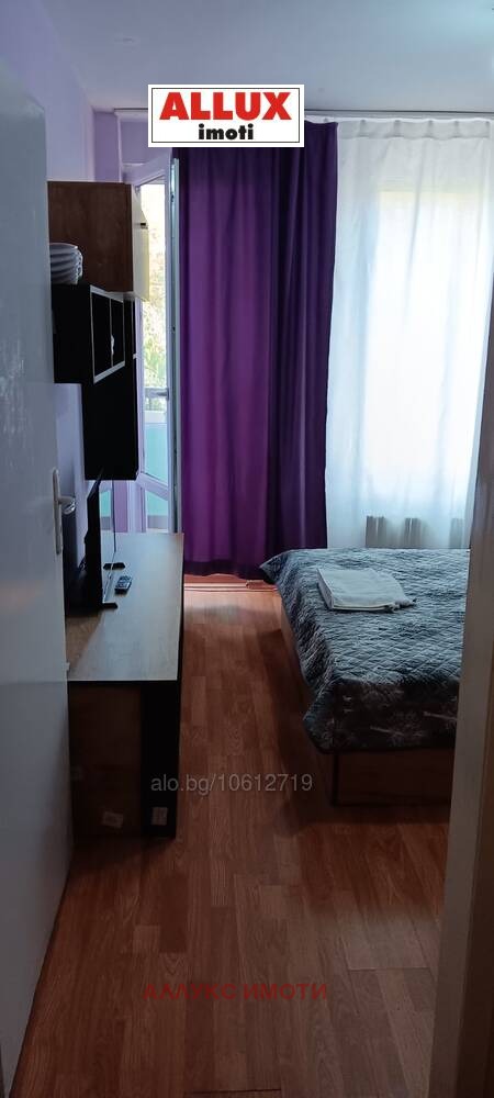 Do wynajęcia  1 sypialnia Ruse , Jalta , 45 mkw | 48326832 - obraz [8]