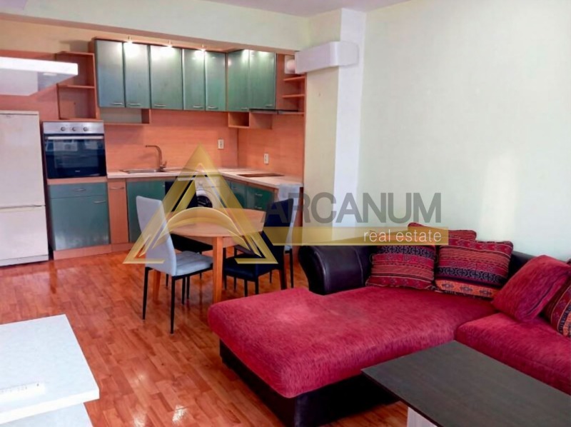 Дава под наем 3-СТАЕН, гр. Варна, Лятно кино Тракия