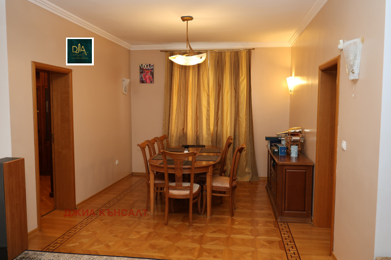 Te huur  3 slaapkamers Sofia , Manastirski livadi , 240 m² | 65833408 - afbeelding [9]