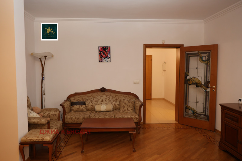 Te huur  3 slaapkamers Sofia , Manastirski livadi , 240 m² | 65833408 - afbeelding [4]