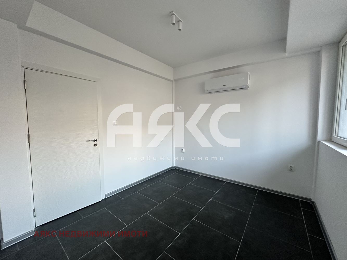 Дава под наем ОФИС, гр. София, Център, снимка 3 - Офиси - 54131535