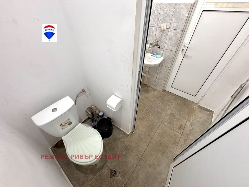 Дава под наем  Магазин град Русе , Централен кооп. пазар , 50 кв.м | 78372601 - изображение [8]