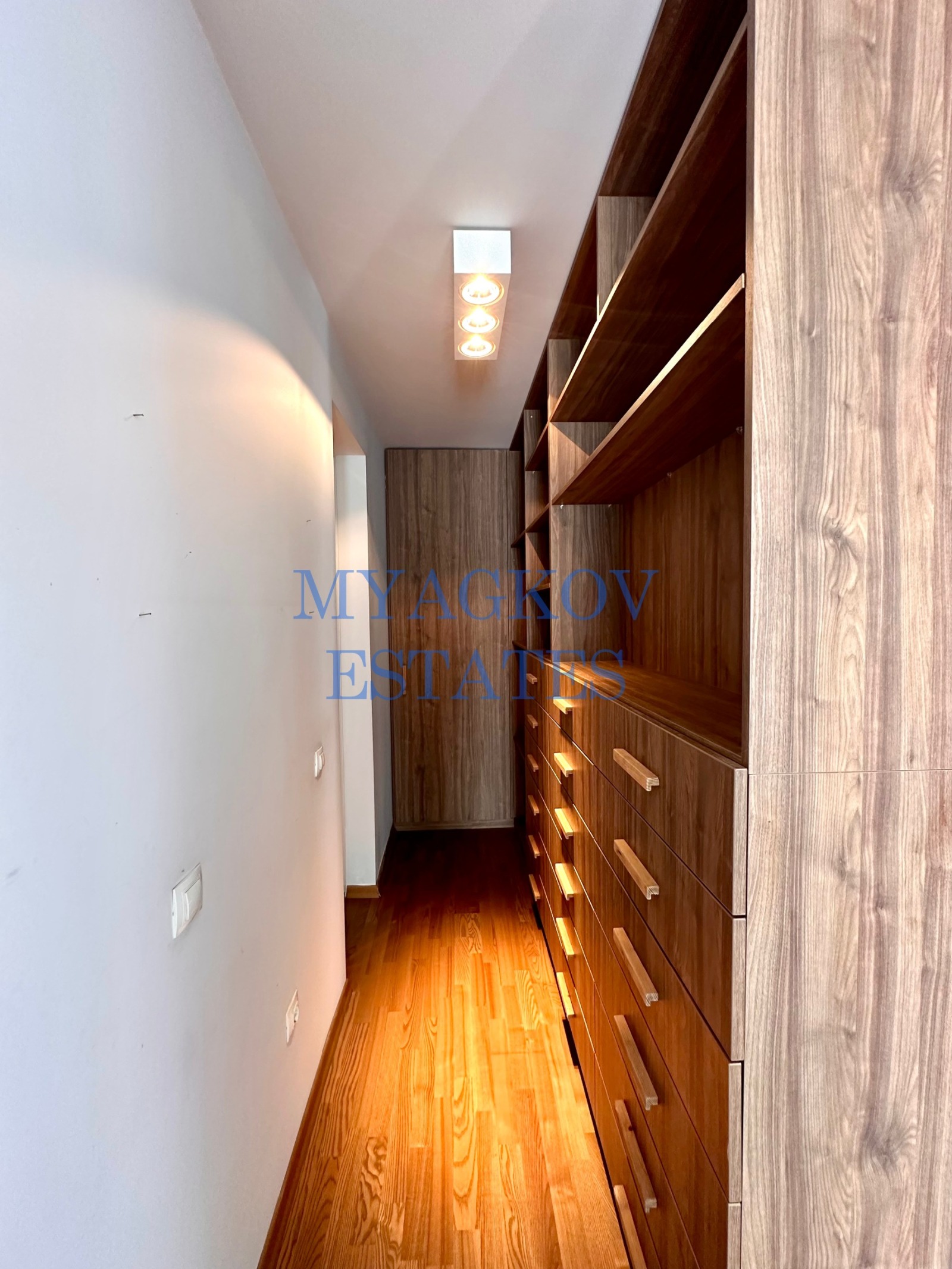 ���� ��� ���� 2-����� | Imot.bg � ����������� 10