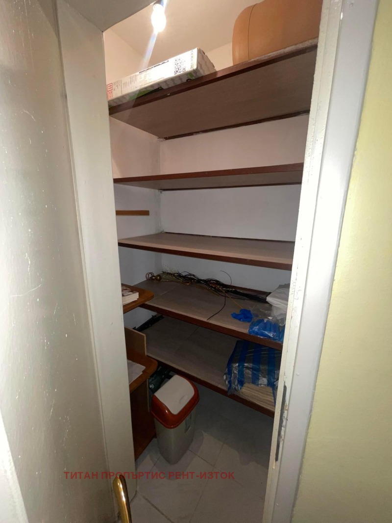 K pronájmu  1 ložnice Burgas , Vazraždane , 60 m2 | 54376886 - obraz [8]