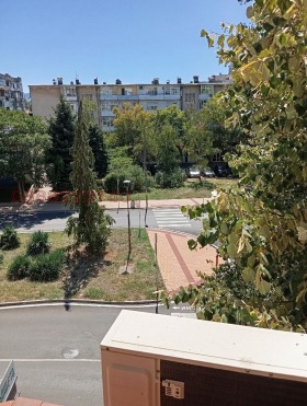    3- | Imot.bg    8