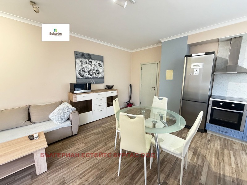 Дава под наем 3-СТАЕН, гр. Бургас, Лазур, снимка 3 - Апартаменти - 53451197