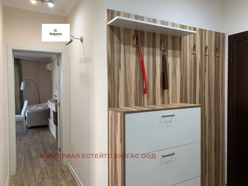 Дава под наем 3-СТАЕН, гр. Бургас, Лазур, снимка 11 - Апартаменти - 53451197