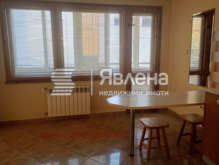 Дава под наем МНОГОСТАЕН, гр. София, Оборище, снимка 4 - Апартаменти - 53425863