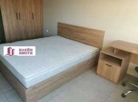 1 Schlafzimmer Zentar, Ruse 7