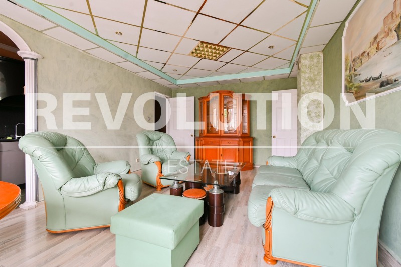 Te huur  2 slaapkamers Sofia , Zona B-5 , 90 m² | 43878182
