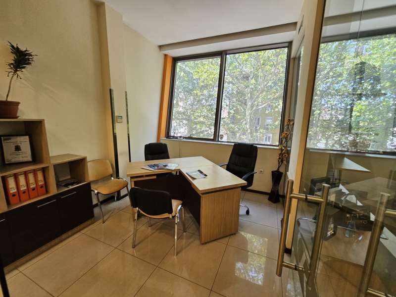 Te huur  Kantoor Plovdiv , Tsentar , 99 m² | 69186859 - afbeelding [7]