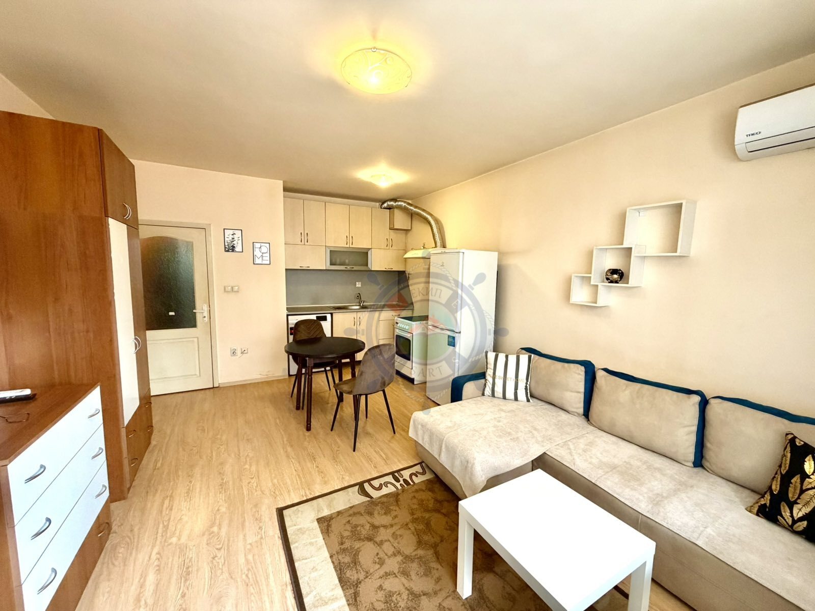 Дава под наем 1-СТАЕН, гр. Варна, Зимно кино Тракия, снимка 3 - Апартаменти - 54037659