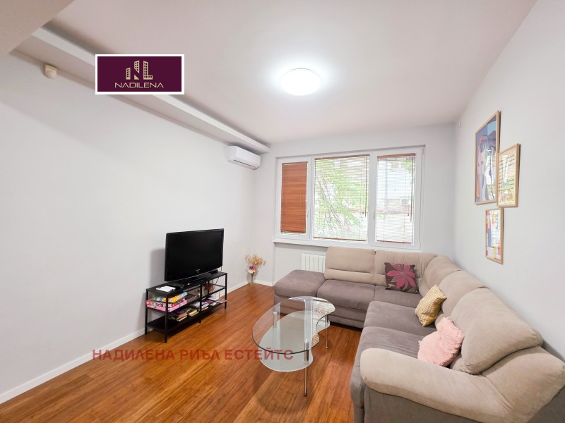 Zu vermieten  1 Schlafzimmer Sofia , Zentar , 50 qm | 13581839 - Bild [4]