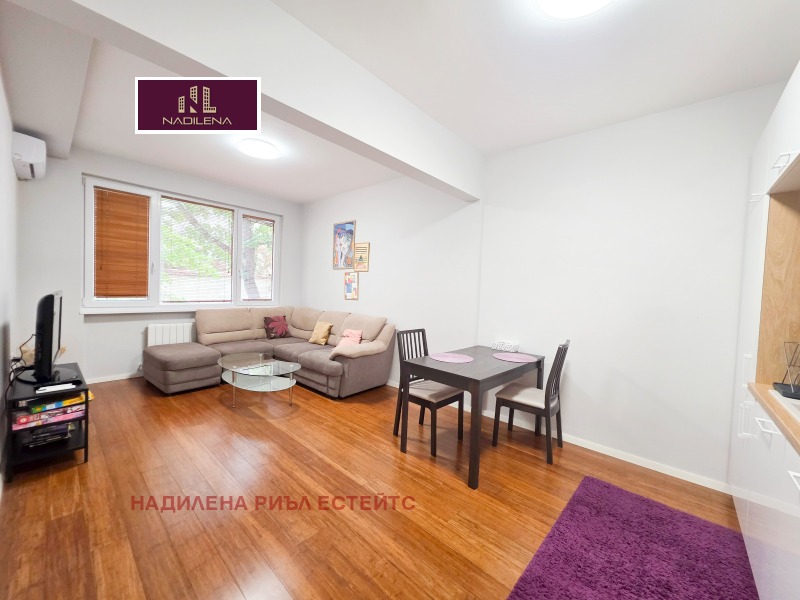 Zu vermieten  1 Schlafzimmer Sofia , Zentar , 50 qm | 13581839 - Bild [3]